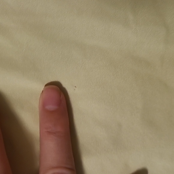 Under Armour Top - Picture 4 of 4